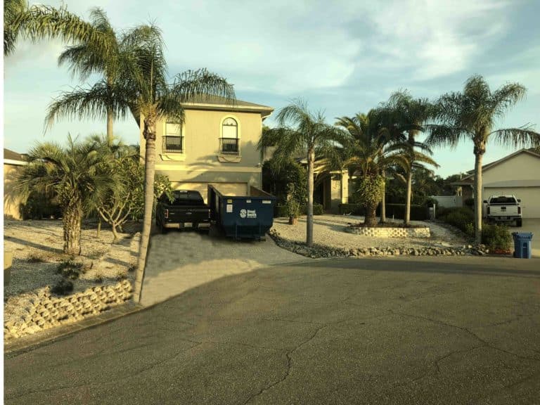 an image of a residential dumpster rental in Tampa
